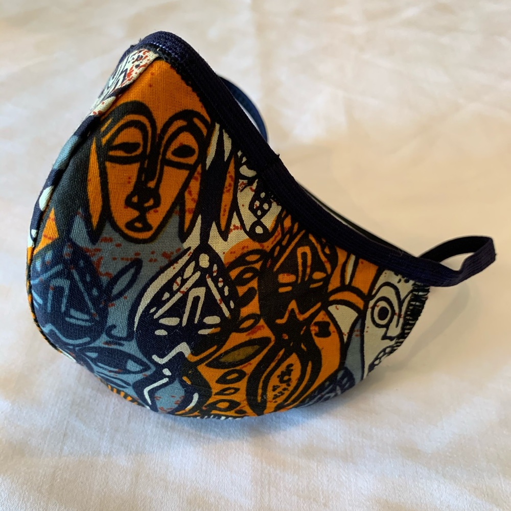 Fashionable, Quality Facial Cover/2 Carbon Filters